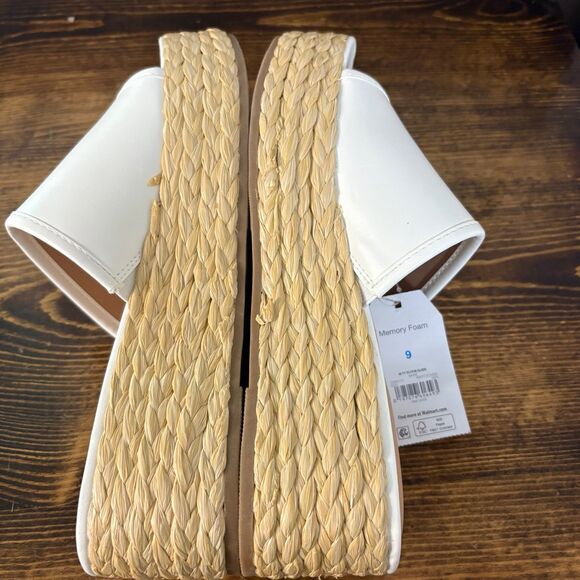 Time And Tru White Platform Sandals Size 9 - Picture 4 of 6